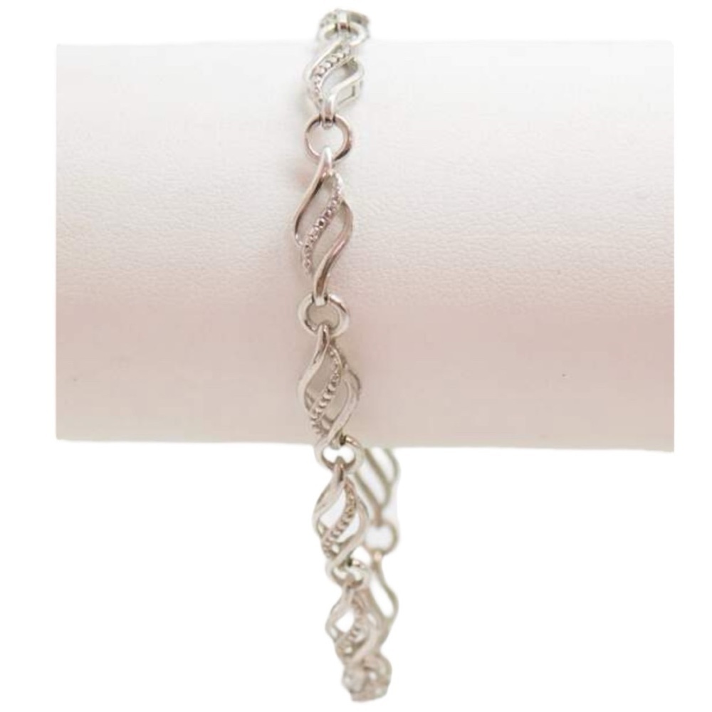 Rogers & Hollands Diamond Accent Sterling Silver Bracelet in Box 7.5”